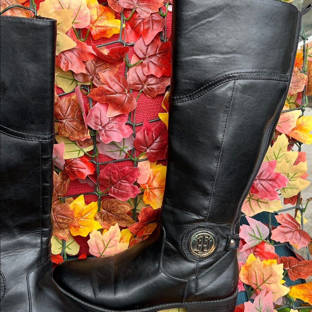 Black Knee-High, stretch back Tommy Hilfiger Leather Boots with Logo